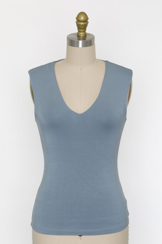 Talia Vneck Top
