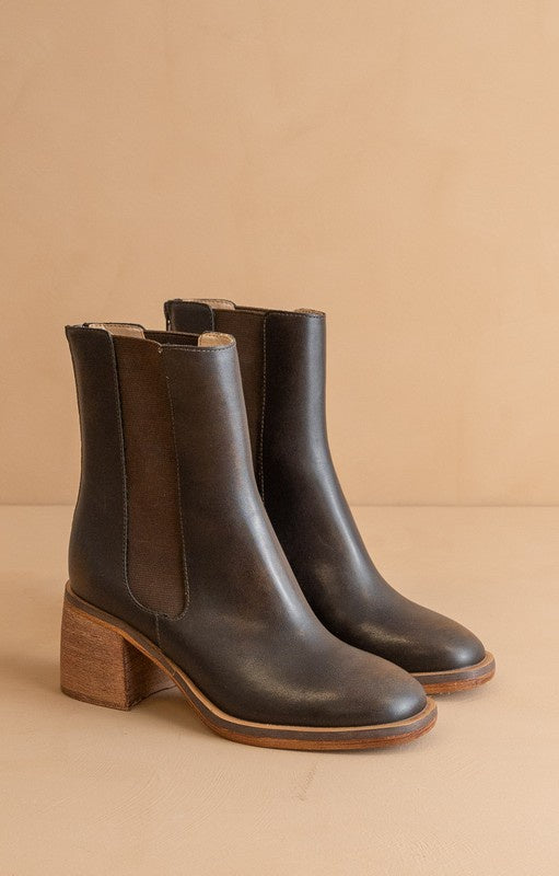 Oliva Heeled Boot