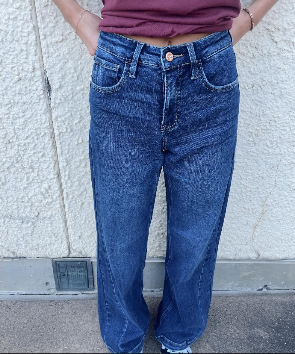 Michelle TC HR Loose Fit Jeans