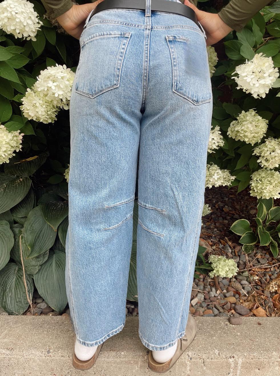 Jessa HR Barrel Jeans