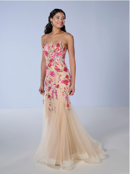 Growing Gown