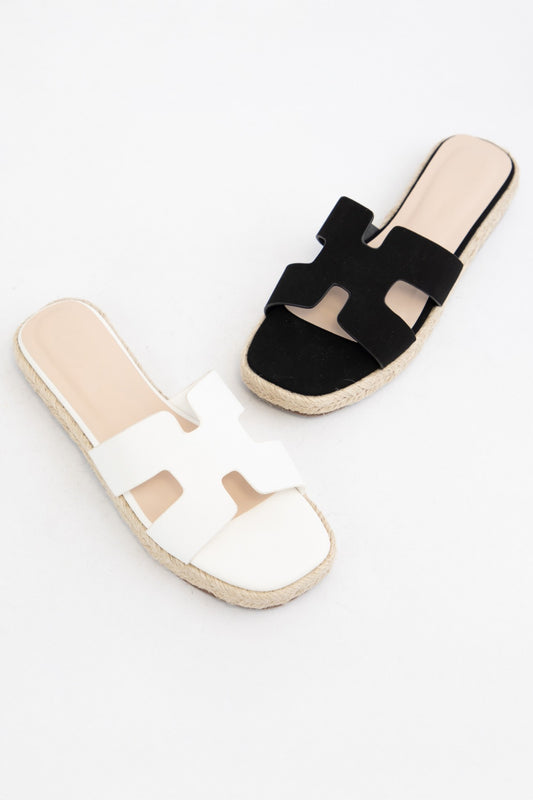Priya Sandals